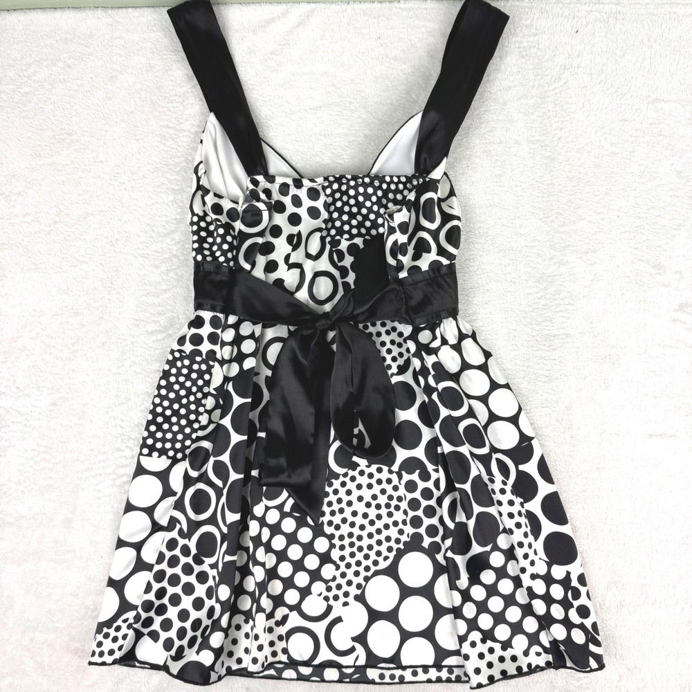 iZ‎ Byer Y2K California Polka Dot Empire Waist Satin Tie Top Black White Large - Picture 2 of 11